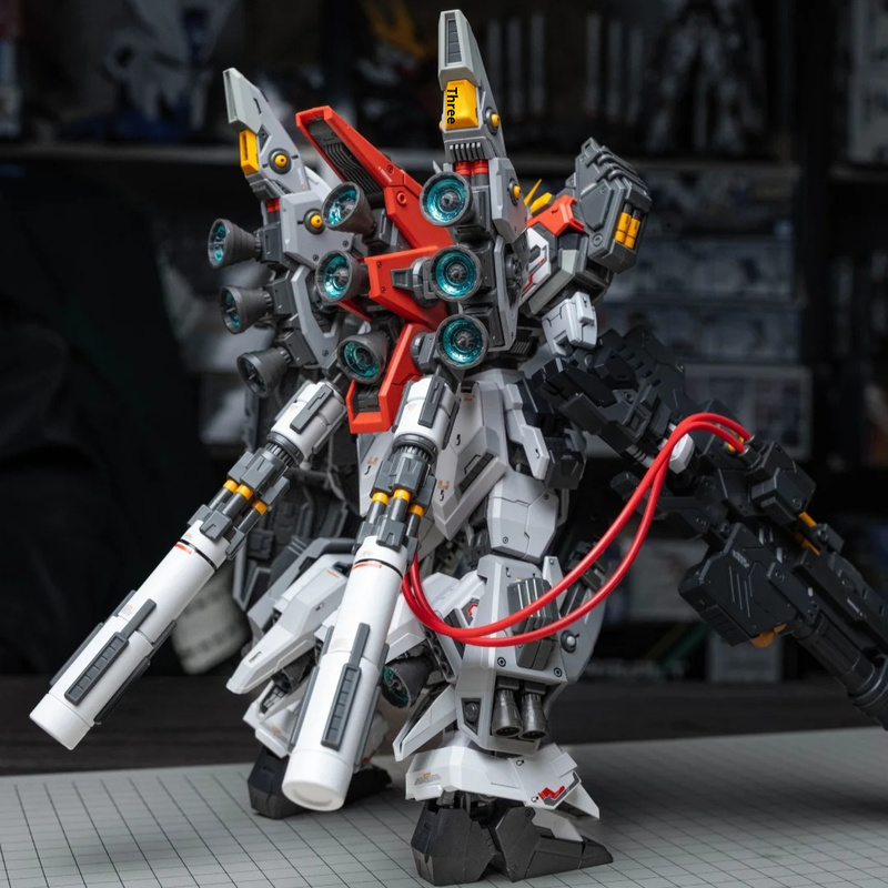 ZZA REGUS GZSS-OX-001 Captain  - Model Kit In Era 评论和价格